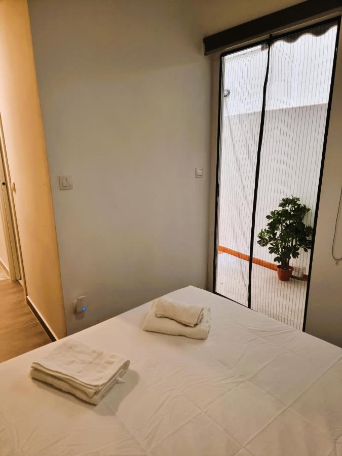 Claudia Tourist Apartment Alicante Exterior photo